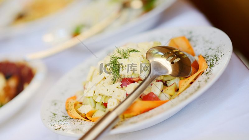 蜜饯果干代理合同模板：关键要素与注意事项